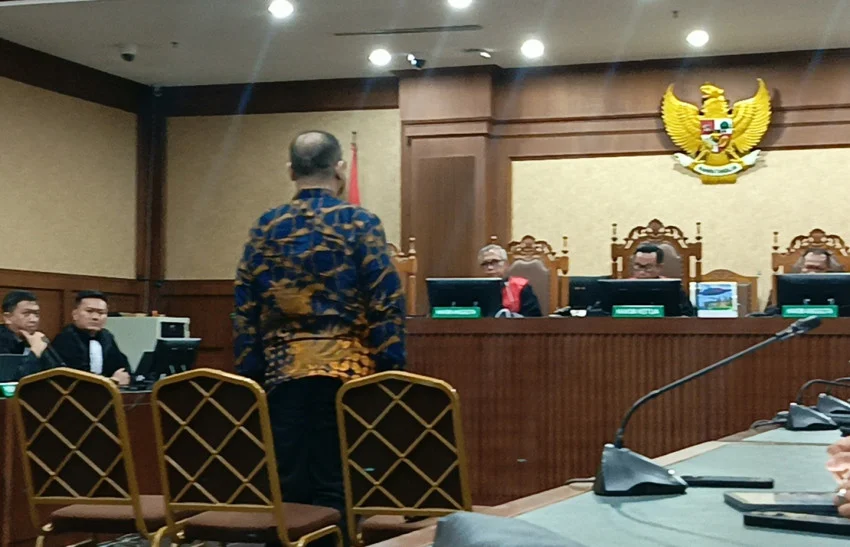 2-hakim-dissenting-opinion-atas-putusan-ibam-dalam-kasus-korupsi-chromebook-ijx