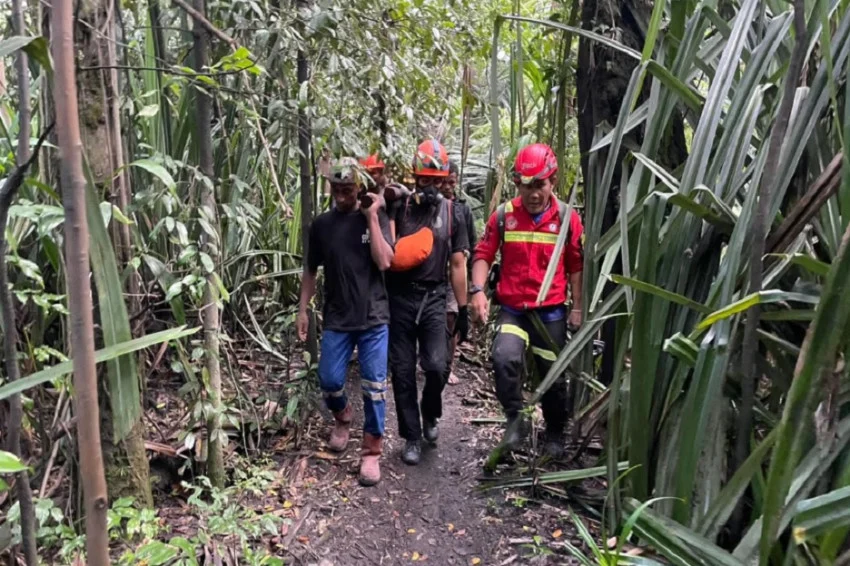 3-korban-erupsi-gunung-dukono-ditemukan-operasi-sar-resmi-ditutup-hari-ini-vsy
