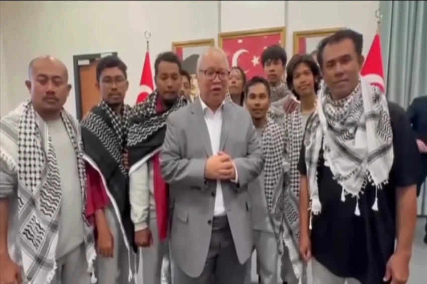 9-wni-jalani-pemeriksaan-kesehatan-di-turki-sebelum-kembali-ke-indonesia-ejl