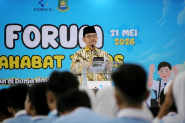 anakanak-kian-rentan-di-dunia-digital-wali-kota-tangerang-dukung-optimalisasi-pp-tunas-eqb
