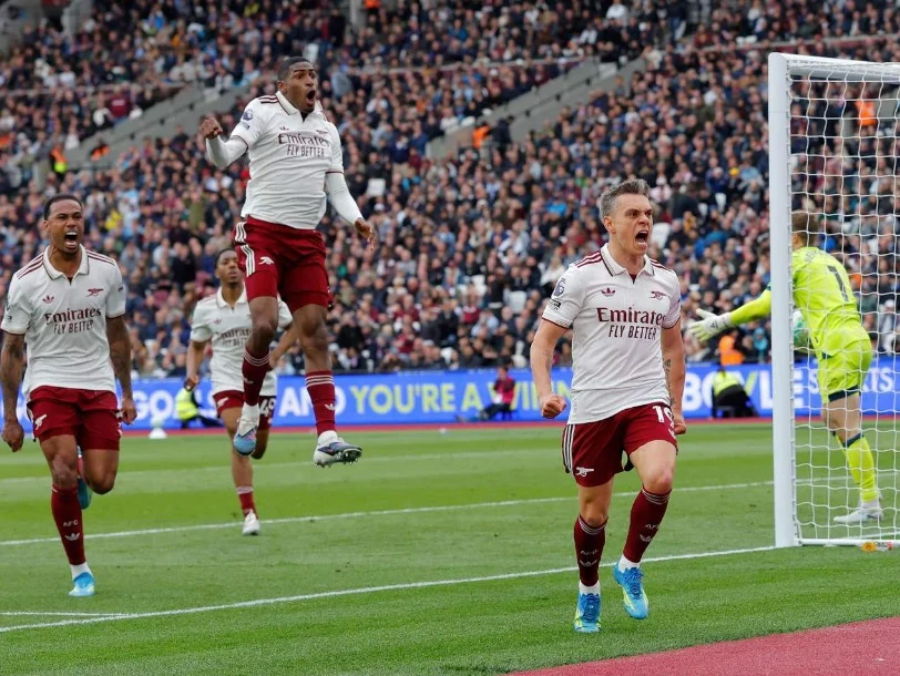 arsenal-dekati-gelar-liga-inggris-usai-hancurkan-west-ham-united-10-yzy