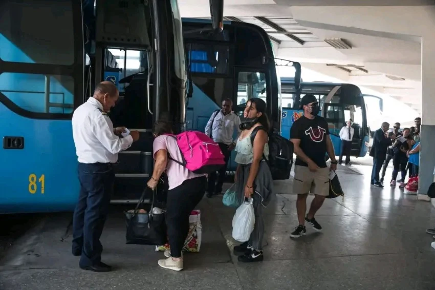 belajar-dari-pengalaman-iran-dan-venezuela-rakyat-kuba-bersiap-hadapi-invasi-as-hls