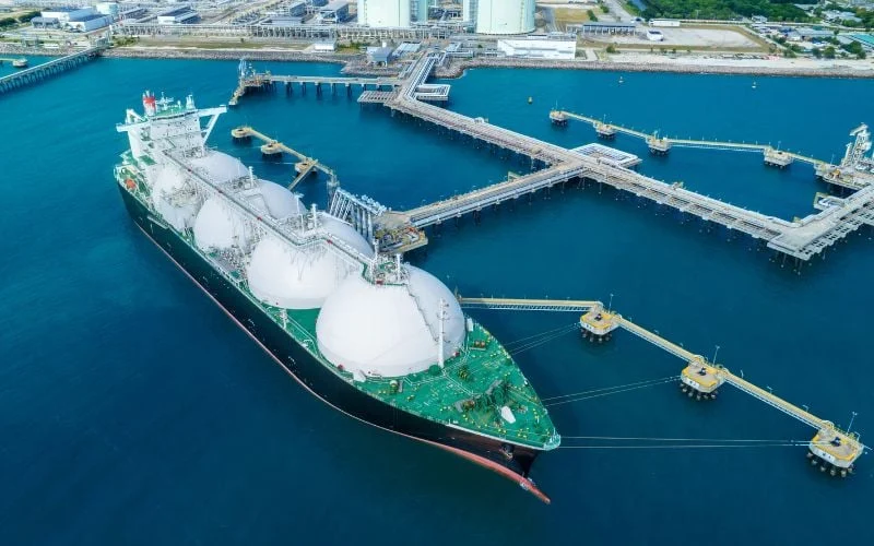 biaya-logistik-menggila-pembeli-asia-batalkan-impor-lpg-dari-as-ucv