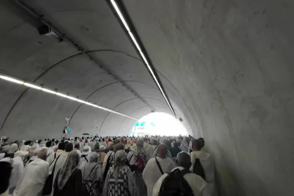 cuaca-ekstrem-jemaah-haji-indonesia-diimbau-tak-lempar-jumrah-pukul-10001400-vxx