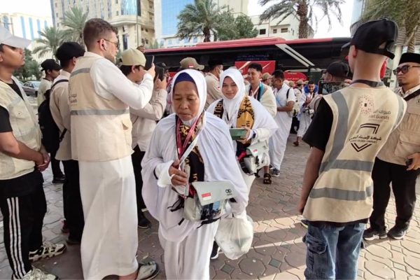 cuaca-panas-ekstrem-landa-makkah-dan-madinah-67-jemaah-haji-masih-jalani-perawatan-sed