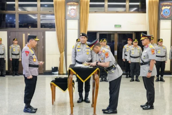 deretan-brigjen-pol-dilantik-kapolri-jadi-kapolda-ini-namanamanya-thf