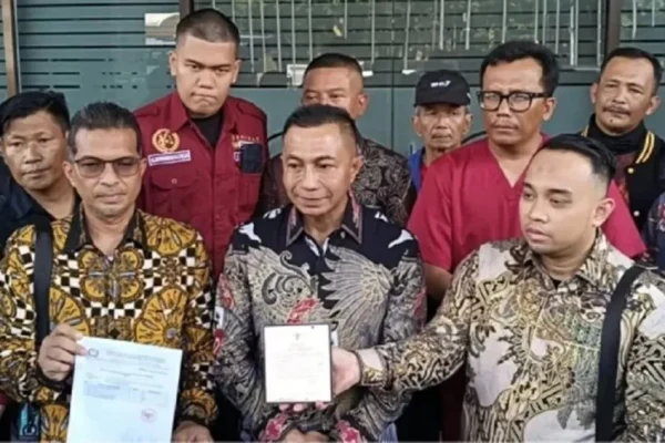 dharma-pongrekun-gugat-uu-kesehatan-kemenkes-siapkan-penjelasan-dan-dokumen-pendukung-xcr