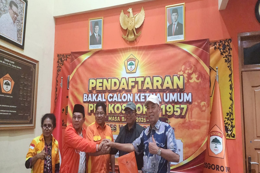 dorongan-daerah-menguat-la-ode-jadi-calon-pertama-yang-daftar-caketum-kosgoro-1957-tza