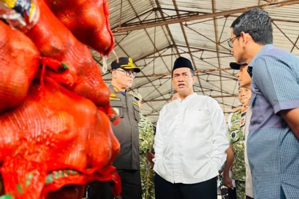 el-nino-mengintai-mentan-amran-instruksikan-perkuat-infrastruktur-pengairan-nasional-vjr