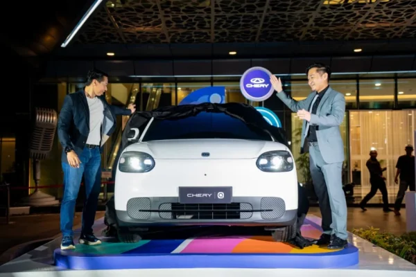fiturfitur-cerdas-chery-q-yang-jadi-pembeda-dengan-mobil-listrik-lain-dps