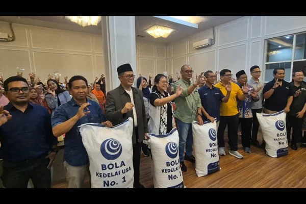 fks-empower-dorong-umkm-surabaya-naik-kelas-lewat-inovasi-pangan-kedelai-ken