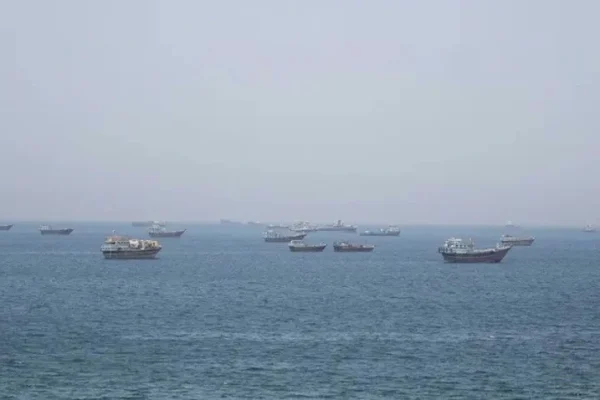 iran-segera-terapkan-pemungutan-biaya-melintasi-selat-hormuz-evp