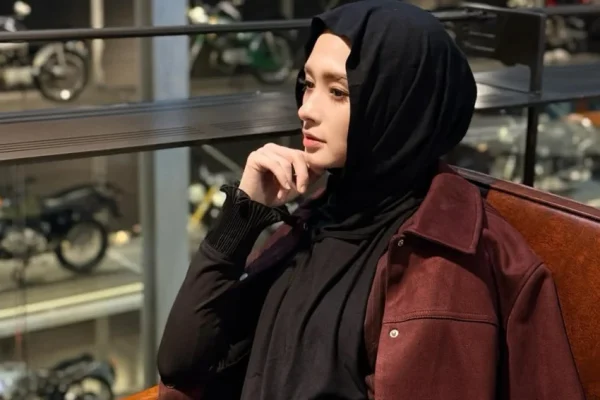 jenguk-anak-virgoun-dan-lindi-fitriyana-inarasati-dapat-panggilan-khusus-tet