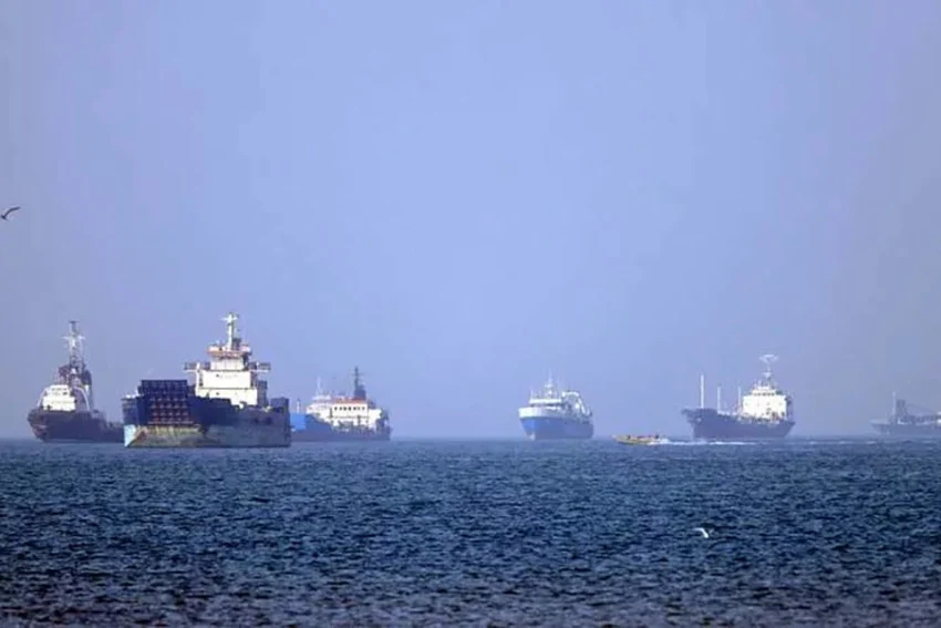 kapal-tanker-raksasa-china-tembus-blokade-selat-hormuz-bawa-2-juta-barel-minyak-irak-xlw