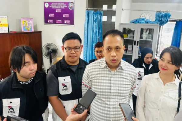 ketua-dewan-pembina-psi-banten-minta-seluruh-kader-berkegiatan-bersama-masyarakat-ayz