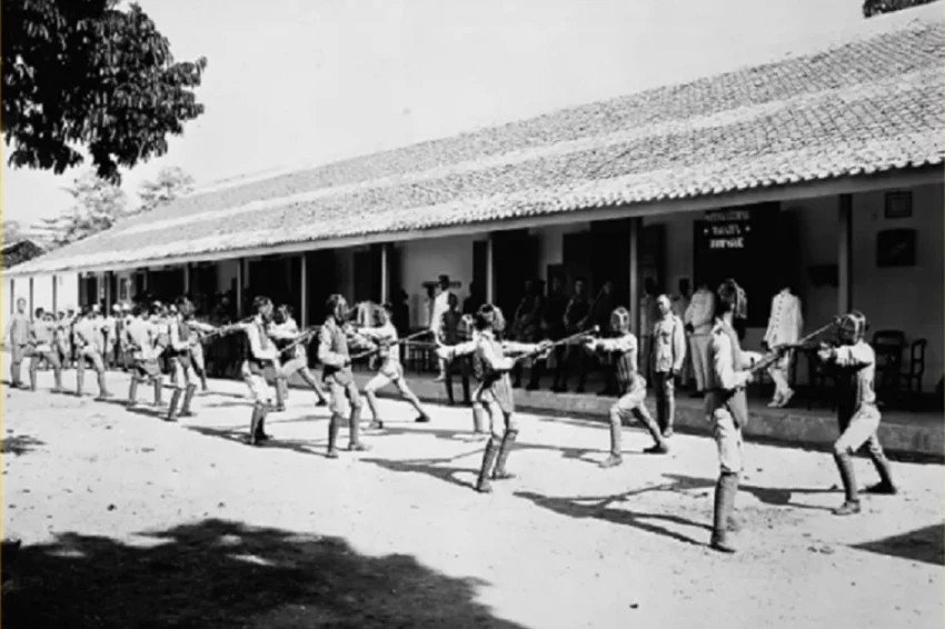 kisah-pasukan-legiun-mangkunegaran-mampu-menandingi-kekuatan-militer-eropa-ixb