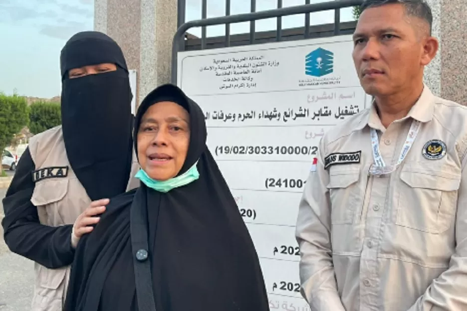 kisah-tegar-istri-jemaah-haji-firdaus-ikut-cari-suami-selama-seminggu-kini-ikhlas-melepasnya-mni