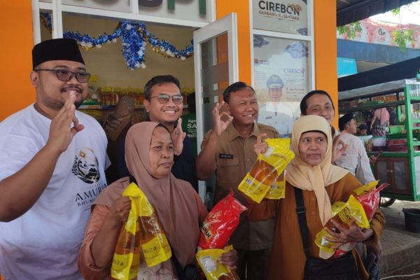 kolaborasi-bulog-cirebon-dan-pemda-jaga-inflasi-di-tengah-ketidakpastian-global-jxl