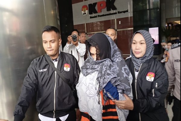 kpk-telusuri-pembelian-rumah-rp4-miliar-fadia-arafiq-di-cibubur-ath
