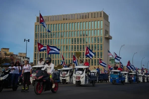 kuba-bukan-iran-dan-venezuela-mengapa-trump-tak-mudah-mengalahkan-havana-npm