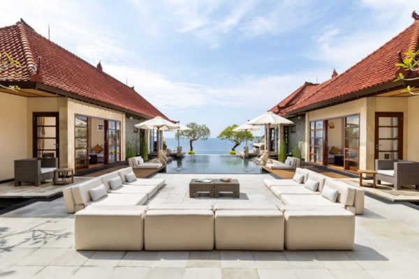 liburan-sekolah-berbagai-vila-privat-di-bali-ini-sediakan-butler-pribadi-kxg