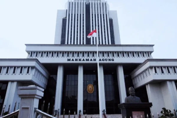 ma-tolak-kasasi-dokter-taufik-eko-nugroho-terkait-kasus-pemerasan-di-ppds-kedokteran-undip-ric