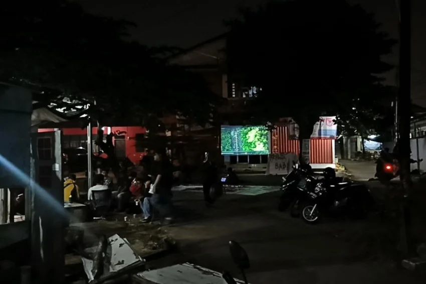 mahasiswa-muhammadiyah-gelar-nobar-film-pesta-babi-di-ciputat-begini-situasinya-lyu