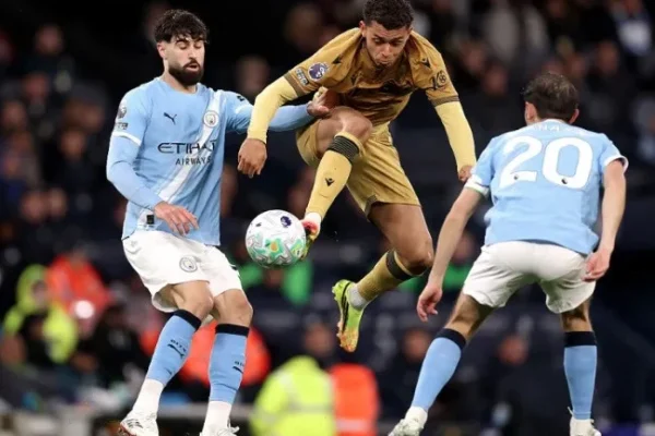 manchester-city-ngamuk-hajar-palace-30-persaingan-gelar-liga-inggris-kian-panas-gah