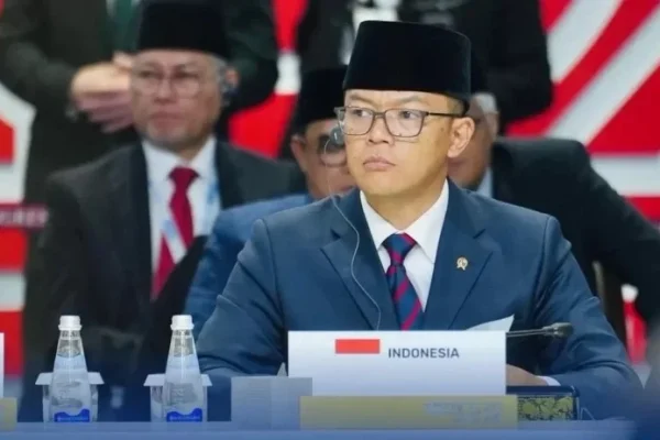 menlu-sugiono-pastikan-9-wni-relawan-global-sumud-flotilla-segera-pulang-ke-indonesia-vsg