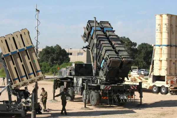 meski-tel-aviv-dan-haifa-porak-poranda-rafael-klaim-iron-dome-masih-efektif-qwr