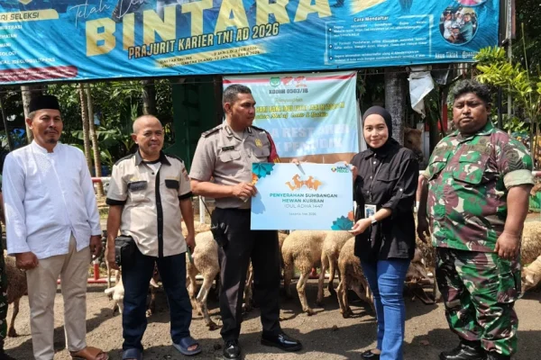 mnc-peduli-serahkan-17-hewan-kurban-di-jakarta-barat-danramil-apresiasi-semoga-berkah-buj