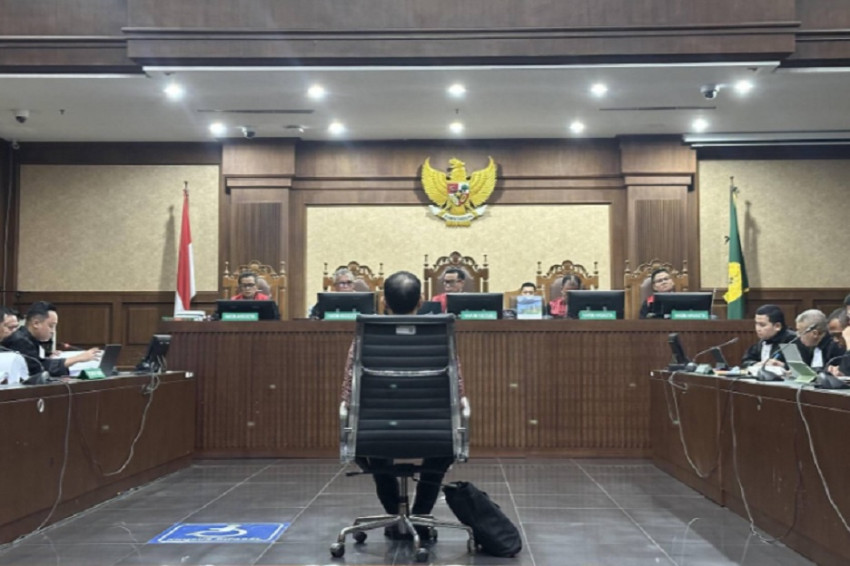 nadiem-dituntut-18-tahun-penjara-jaksa-abaikan-fakta-persidangan-dan-alat-bukti-cdq
