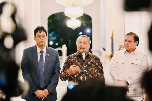 pede-rupiah-menguat-mulai-juli-2026-gubernur-bi-ungkap-penyebab-mata-uang-garuda-kolaps-mtu