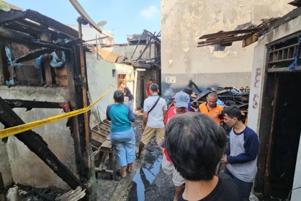 penampakan-lokasi-kebakaran-di-tambora-jakbar-hanguskan-27-rumah-rgr