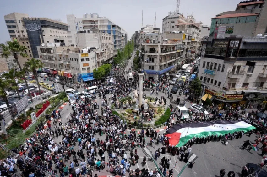 populasi-palestina-di-seluruh-dunia-capai-155-juta-setengahnya-tinggal-di-tanah-bersejarah-lys
