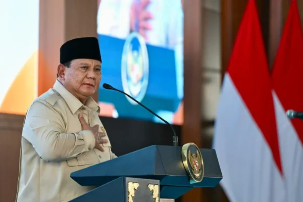 prabowo-tegaskan-aparat-jangan-jadi-beking-penyelewengan-ilf