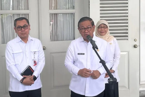 pramono-anung-selama-belum-ada-keppres-ibu-kota-tetap-di-jakarta-akc