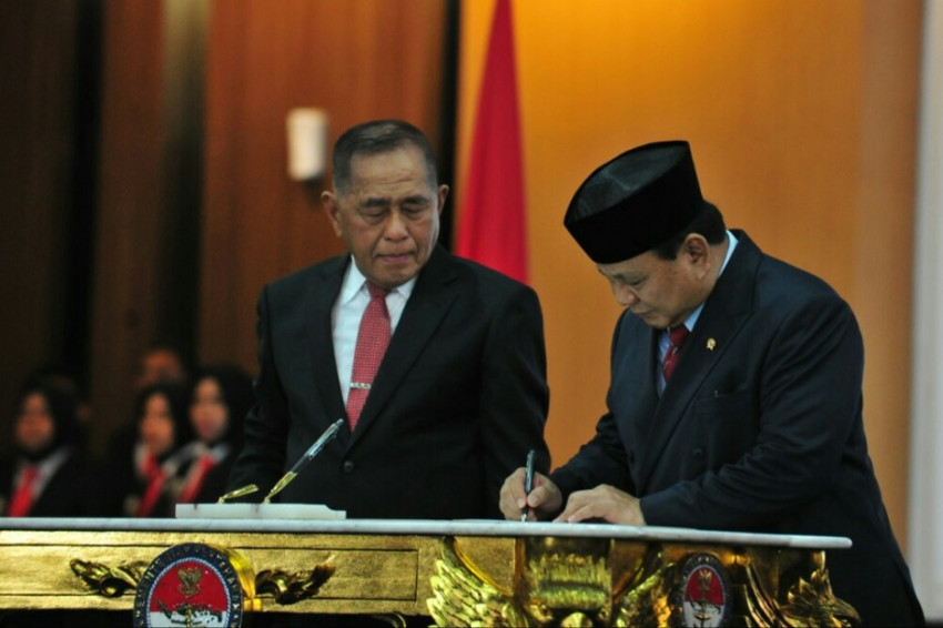 profil-ryamizard-ryacudu-teman-seangkatan-presiden-prabowo-di-akmil-yang-pernah-jabat-ksad-dan-menhan-cqz