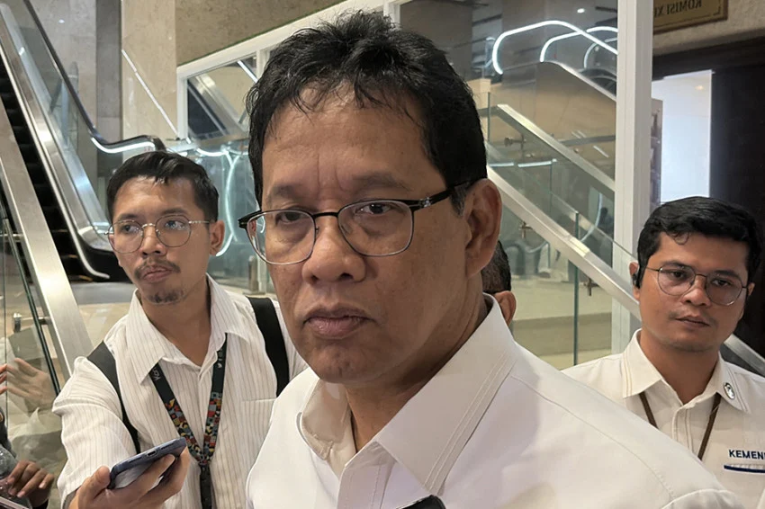 purbaya-ramalkan-tekanan-rupiah-mereda-tengah-pekan-ini-berikut-sebabnya-nsi