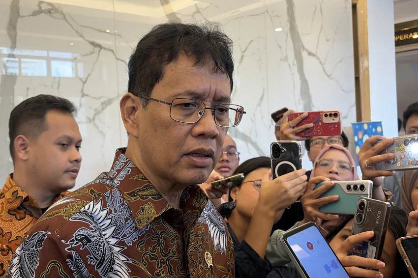 purbaya-tunda-insentif-pajak-kendaraan-listrik-satu-bulan-vhc