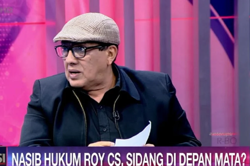 roy-suryo-cs-soroti-munculnya-perubahan-pasal-hingga-double-sprindik-dari-polda-metro-uum