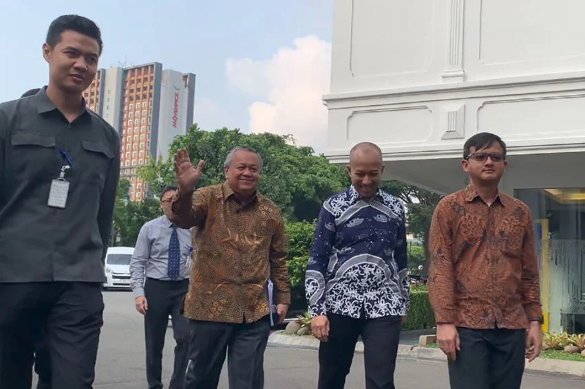 rupiah-bakal-menguat-di-juli-dan-agustus-2026-gubernur-bi-yakin-stabil-usai-bertemu-prabowo-qve