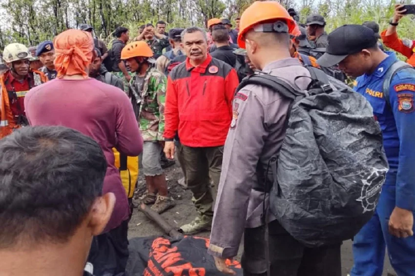satu-korban-meninggal-erupsi-gunung-dukono-ditemukan-2-lainnya-dalam-pencarian-rpo
