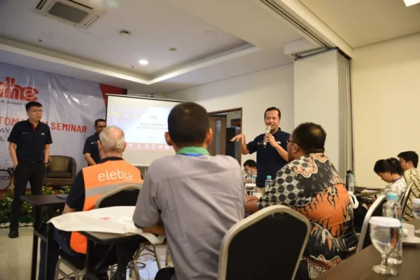 teknologi-crane-canggih-dipamerkan-mhe-di-cikarang-umo