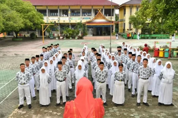 terbitkan-se-pengendalian-gratifikasi-spmb-kpk-soroti-calon-siswa-titipan-bai