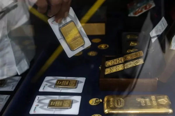 turun-goceng-harga-emas-antam-hari-ini-sentuh-rp2798000-per-gram-gss