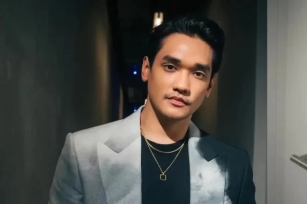 viral-ibuibu-bawa-sound-dan-mic-sendiri-di-konser-afgan-ricuh-saat-diamankan-petugas-mnr