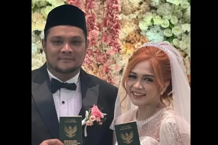 virgoun-dan-istri-klarifikasi-pernyataan-keluarga-minta-maaf-ke-mantan-suami-lindi-uwl