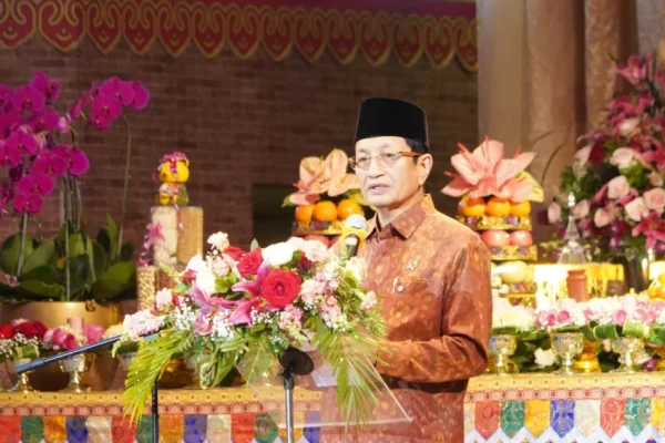 waisak-2026-menag-dharma-menjaga-perdamaian-dunia-bym