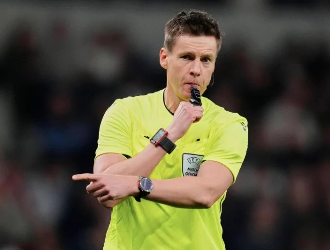 wasit-jerman-daniel-siebert-pimpin-final-liga-champions-psg-vs-arsenal-blu